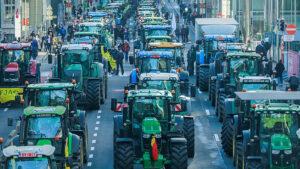 Farmers protesting in Brussels